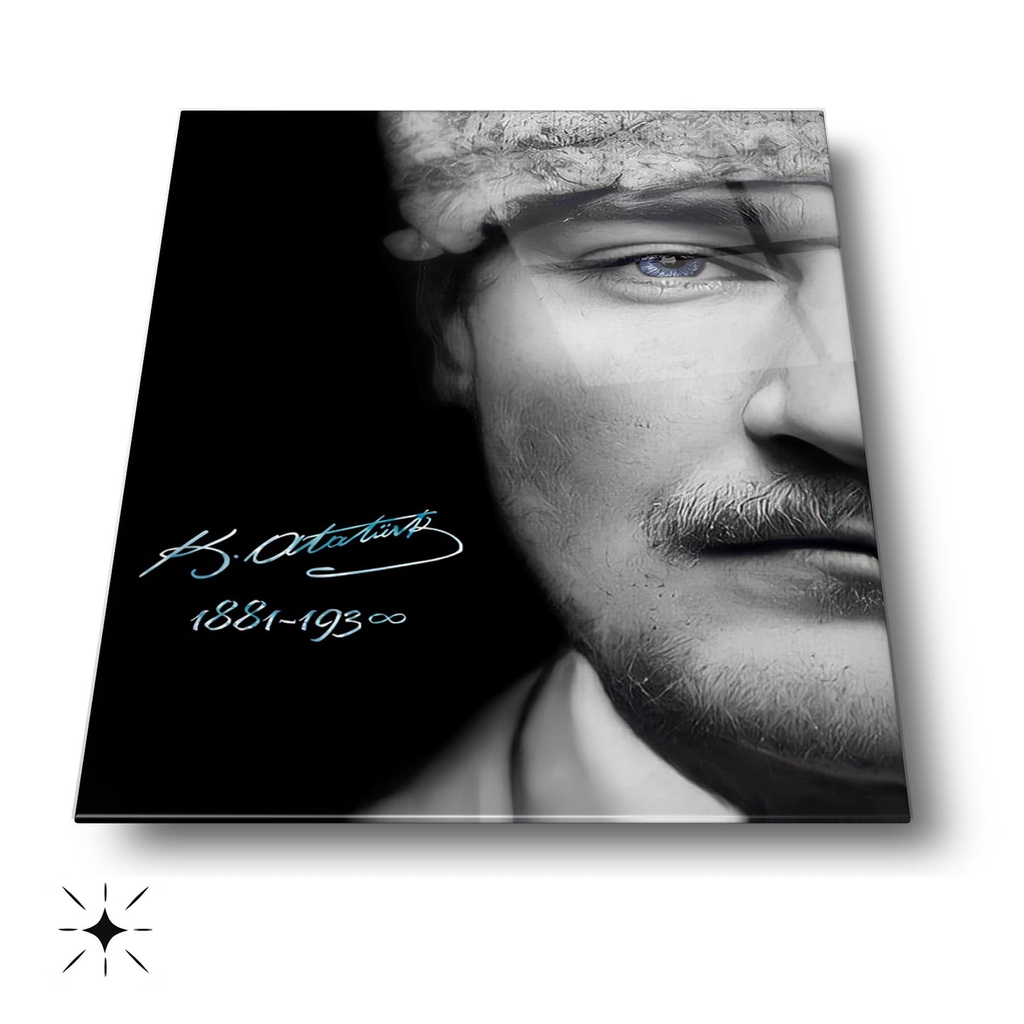 Mavi Gözlü Atatürk Cam Tablo