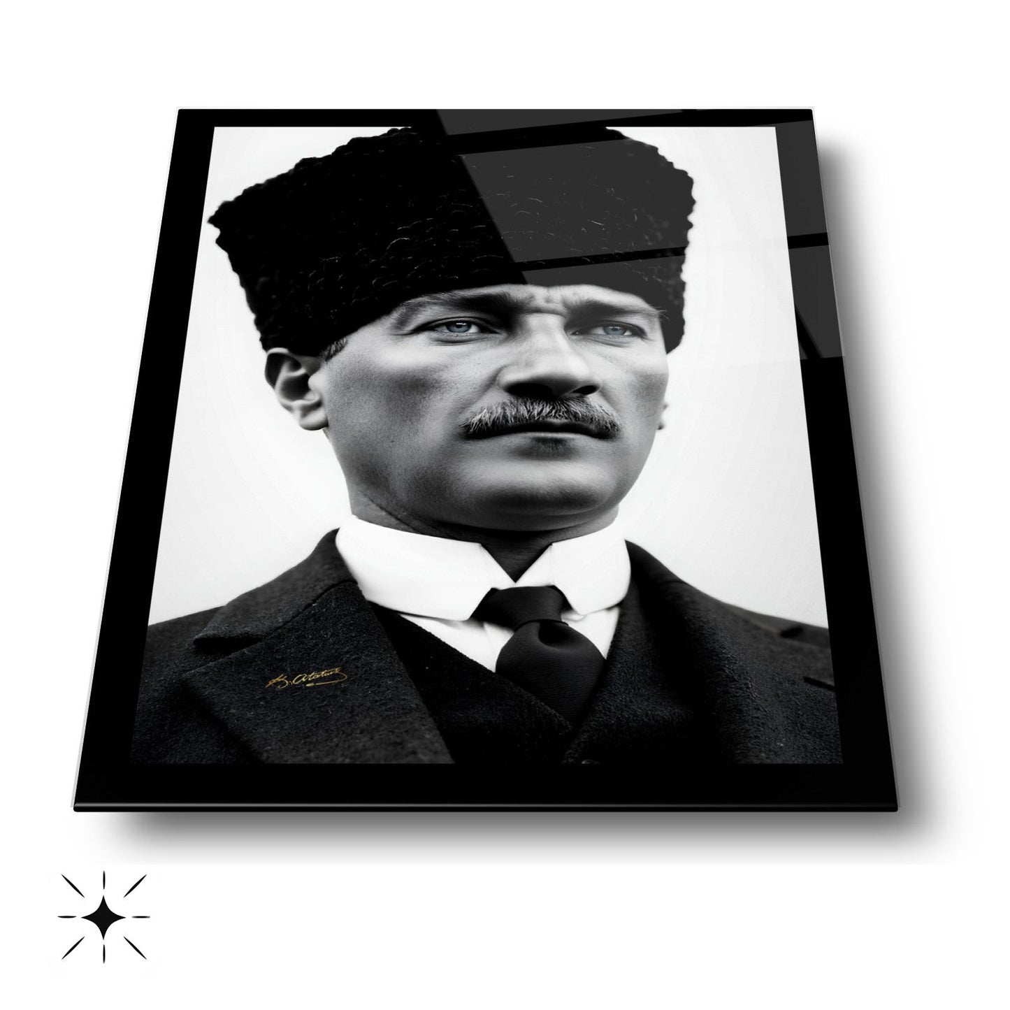 Kalpaklı Atatürk Cam Tablo