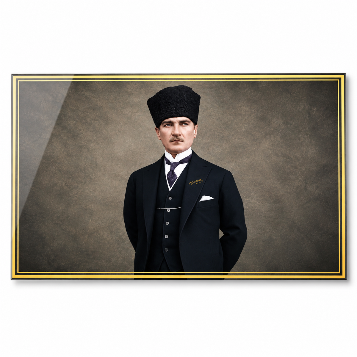 Atatürk Gold Çerçeve Detaylı Yatay Cam Tablo