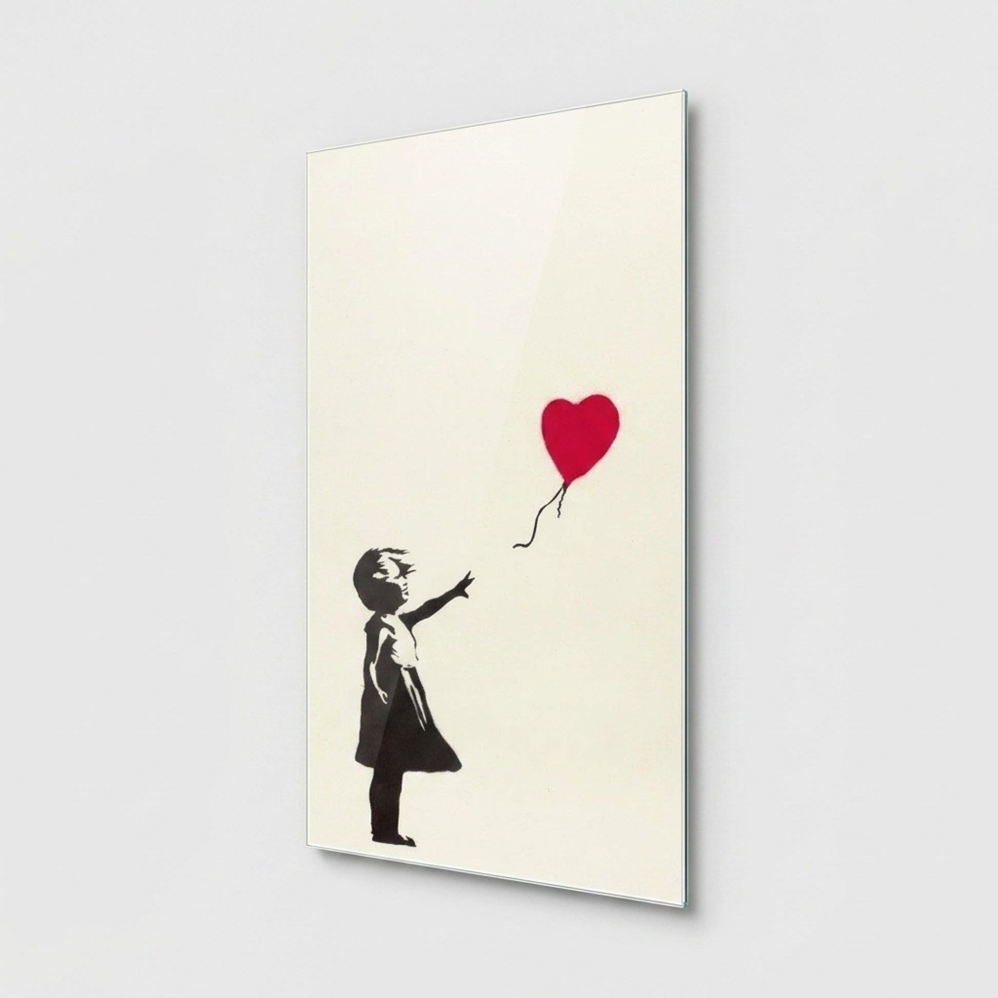 Banksy Kırmızı Kalp Balonlu Kız Grafiti Dikey Cam Tablo