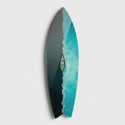 Koyu Turkuaz Deniz Kontrastı Tekne Manzarası Surf Board Cam Tablo