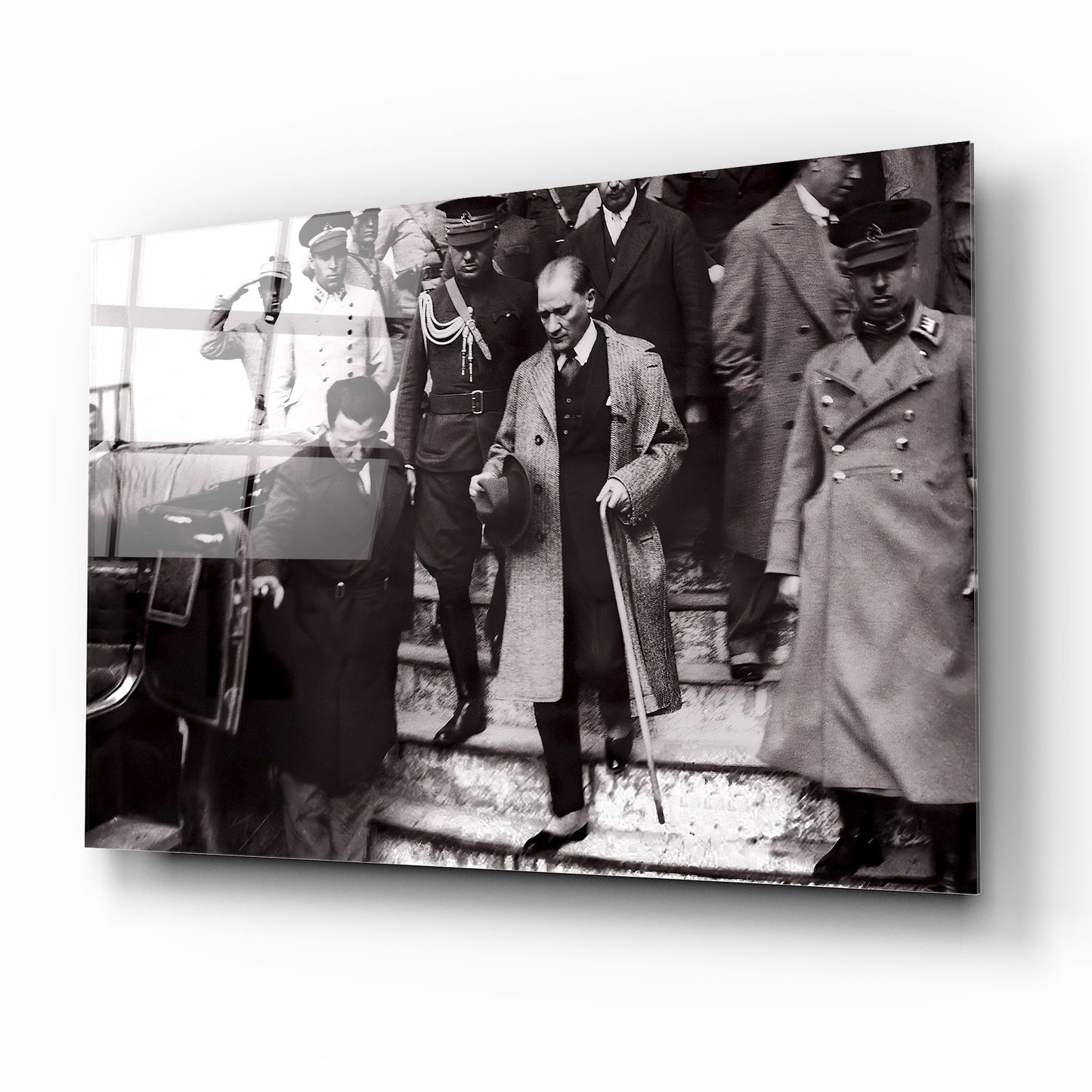 Atatürk Yatay Cam Tablo