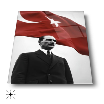 Bayraklı Atatürk Cam Tablo