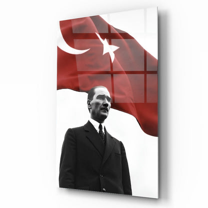 Bayraklı Atatürk Cam Tablo