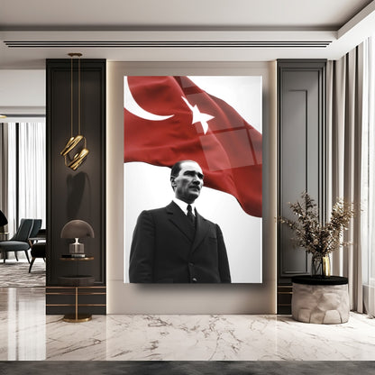 Bayraklı Atatürk Cam Tablo