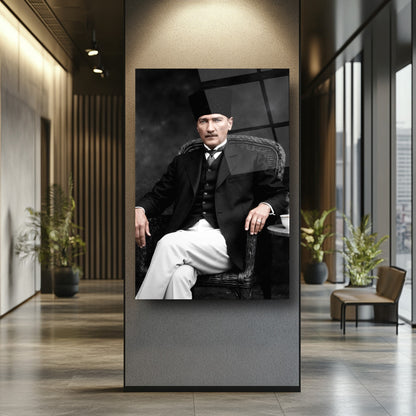 Kalpaklı Atatürk Cam Tablo