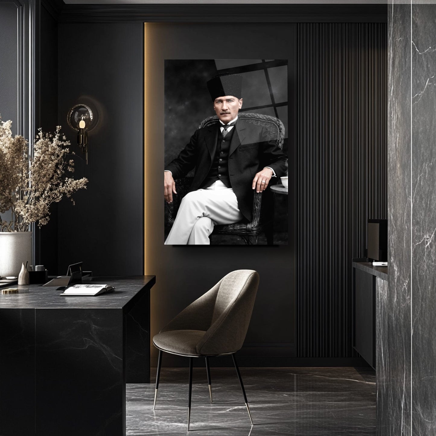 Kalpaklı Atatürk Cam Tablo