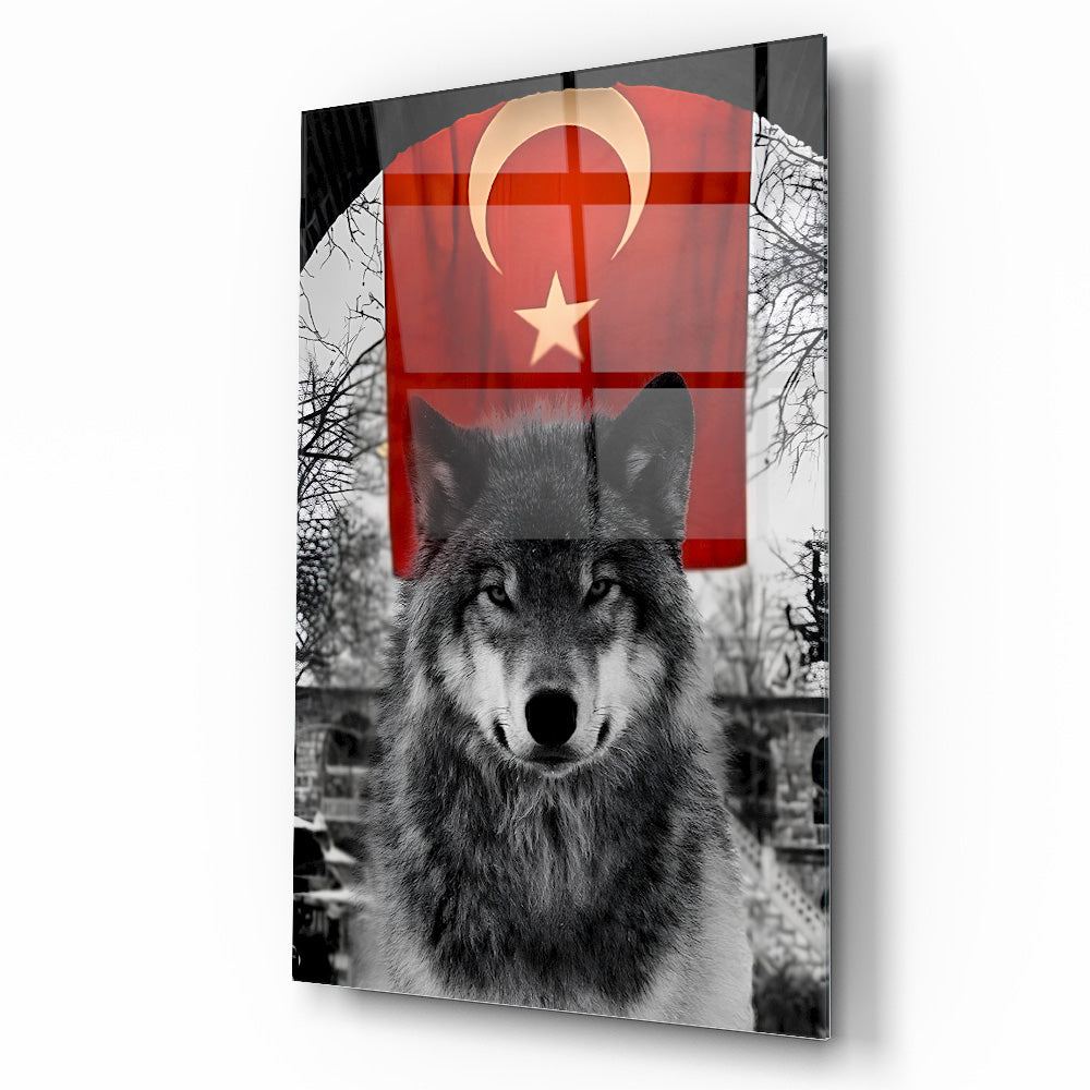 Bayraklı Boz Kurt Cam Tablo