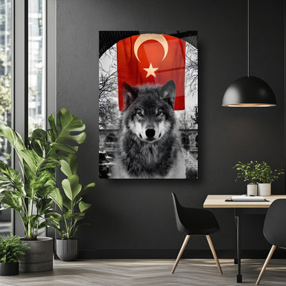 Bayraklı Boz Kurt Cam Tablo