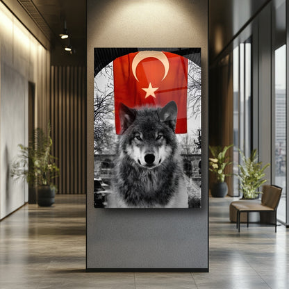 Bayraklı Boz Kurt Cam Tablo