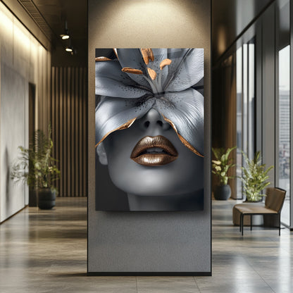 Çiçekli Gümüş Kadın Cam Tablo