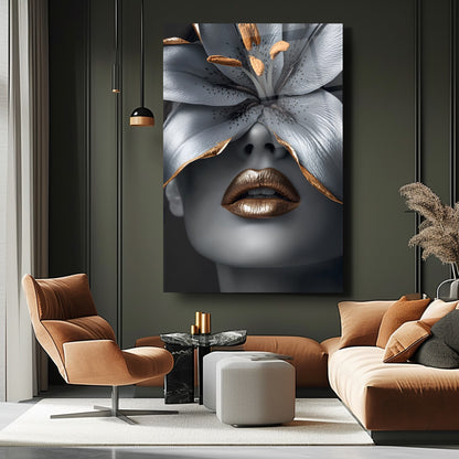 Çiçekli Gümüş Kadın Cam Tablo