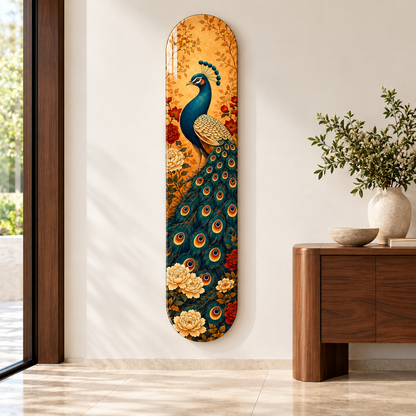 Altın Zeminde Çiçekli Tavus Kuşu Dikey Skate Board Cam Tablo – Antrede görünüm