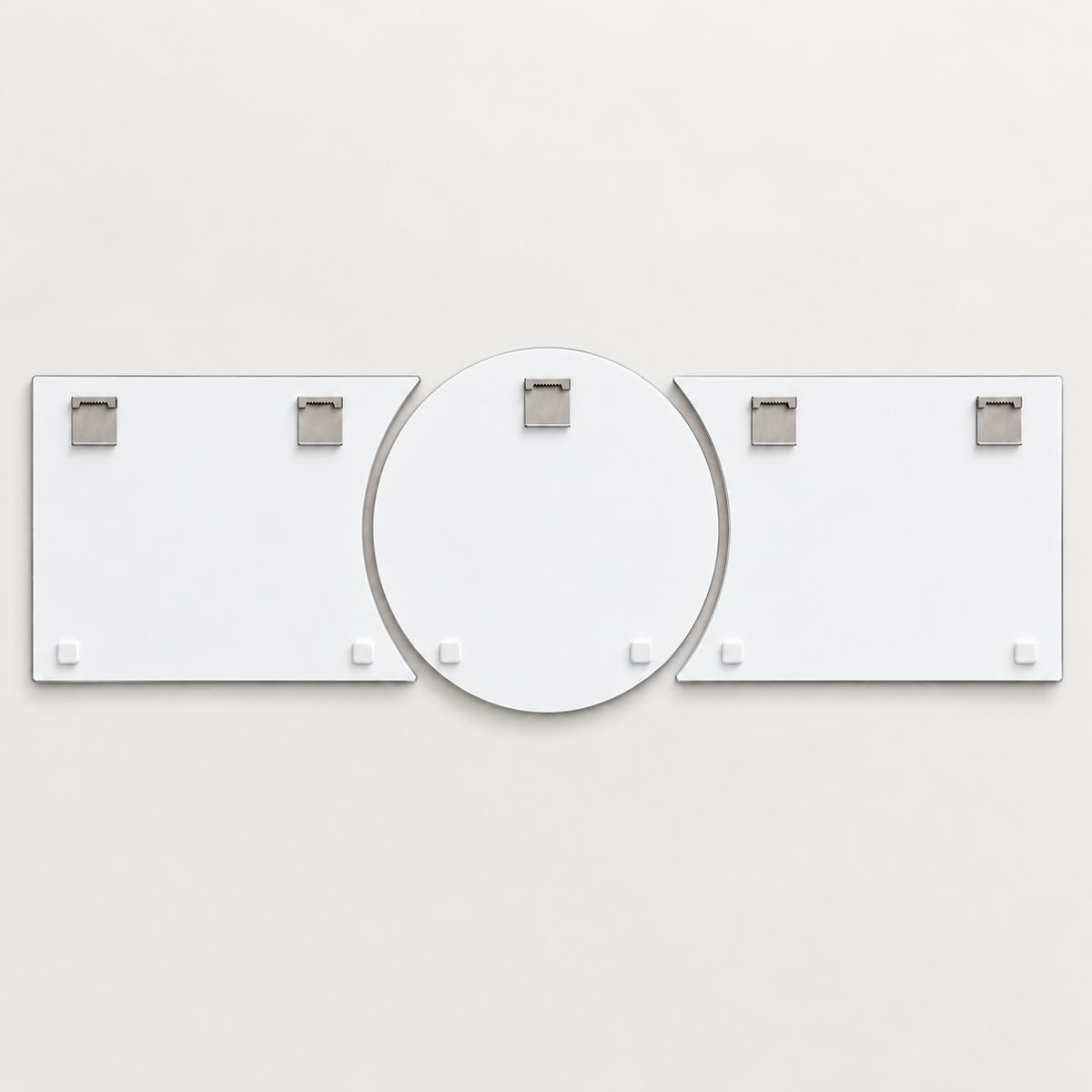 Dağ ve Yelkenli Şekilli Kesim Cam Tablo — Arka yüz ve askılar