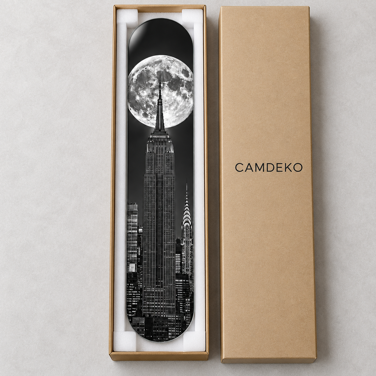 Dolunay ve New York Dikey Skate Board Cam Tablo — CAMDEKO ambalajı
