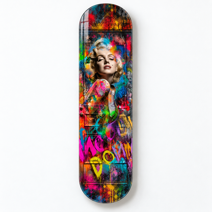 Pop Art Marilyn ve Renkli Kapı Dikey Skate Board Cam Tablo - katalog
