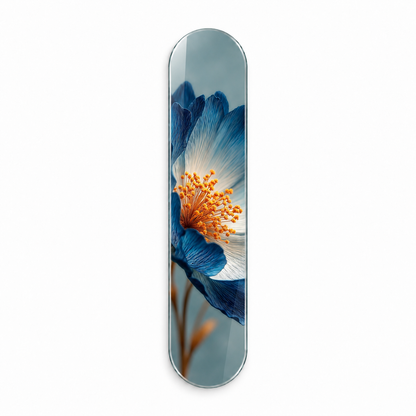 Mavi Beyaz Çiçek ve Altın Tohumlar Dikey Skate Board Cam Tablo - beyaz vitrin