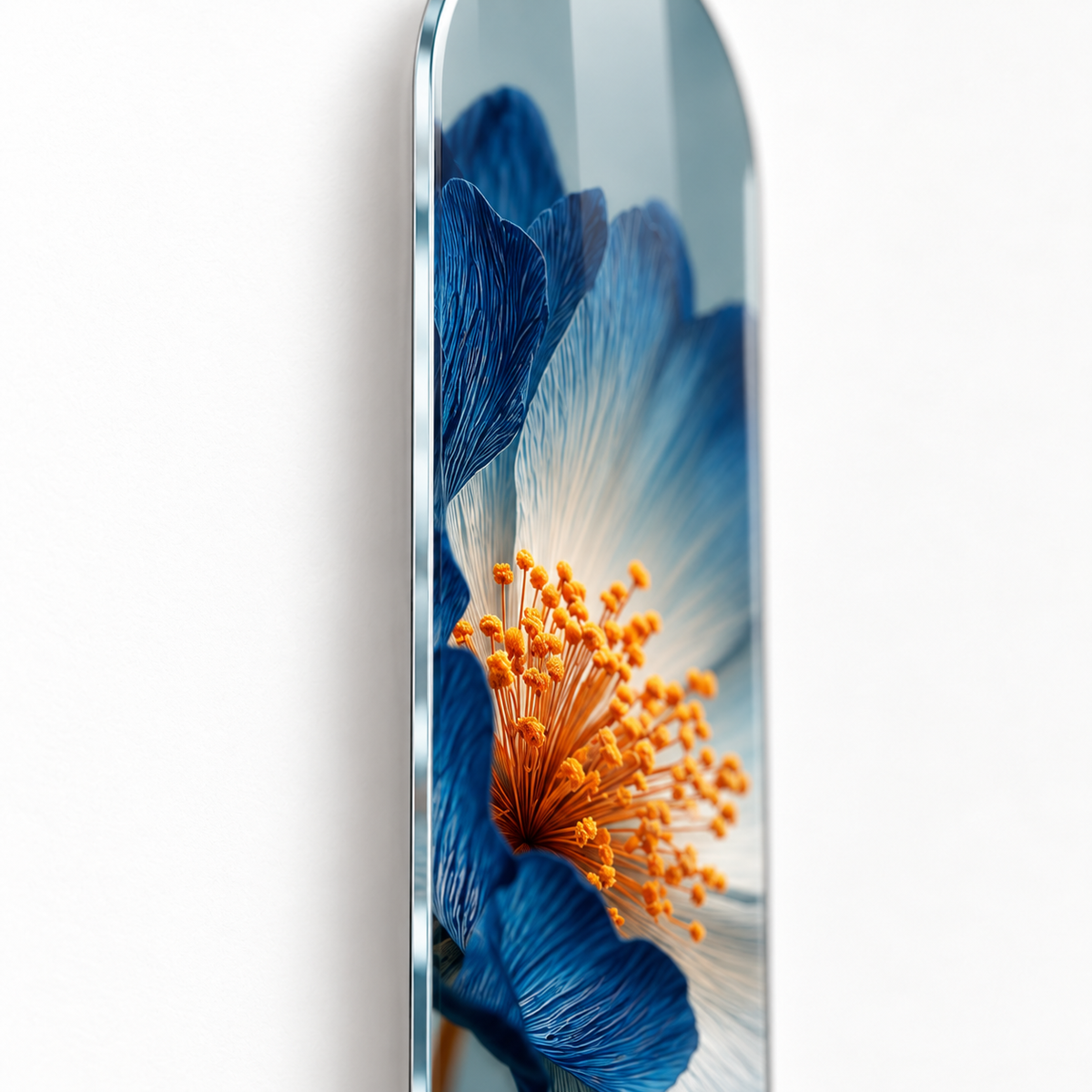 Mavi Beyaz Çiçek ve Altın Tohumlar Dikey Skate Board Cam Tablo - ince rodajlı kenar