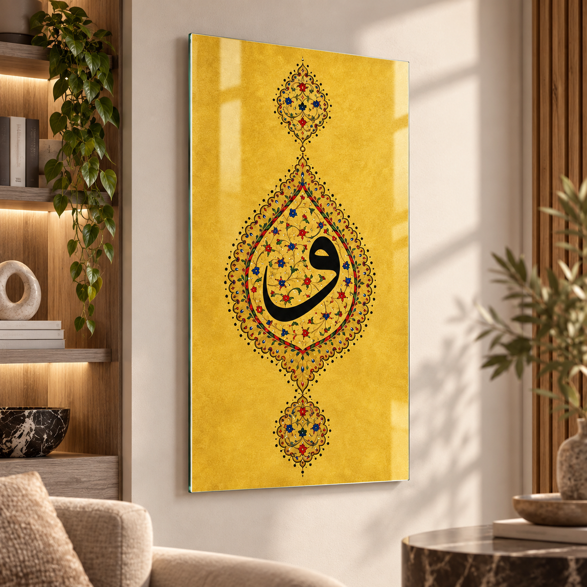 Gold Tezhip Vav Harfi Dikey Cam Tablo doğal gün ışığında salon uygulaması
