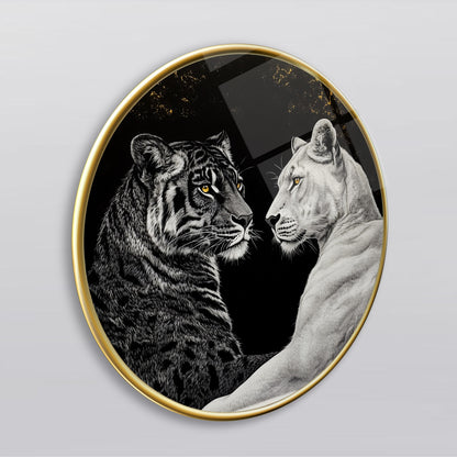 Aslan ve Kaplan Yuvarlak Cam Tablo