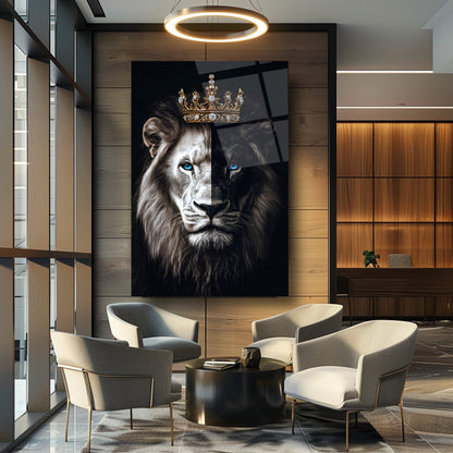 Mavi Gözlü Taçlı Aslan Cam Tablo