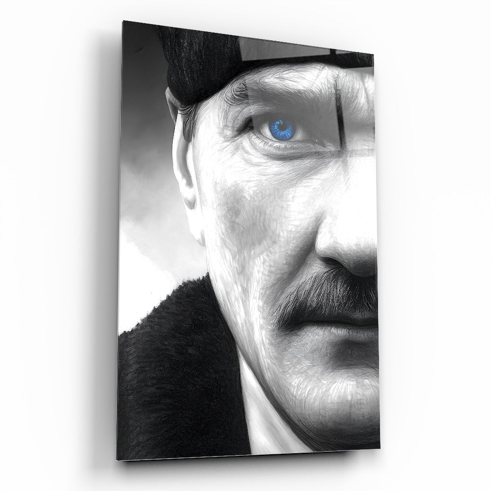 Mavi Gözlü Atatürk Cam Tablo