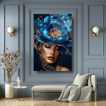 Mavi Çiçekli Kadın Cam Tablo
