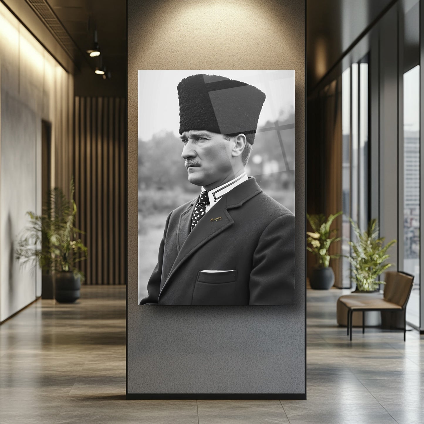 Kalpaklı Atatürk Cam Tablo