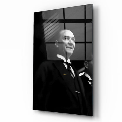 Atatürk Cam Tablo