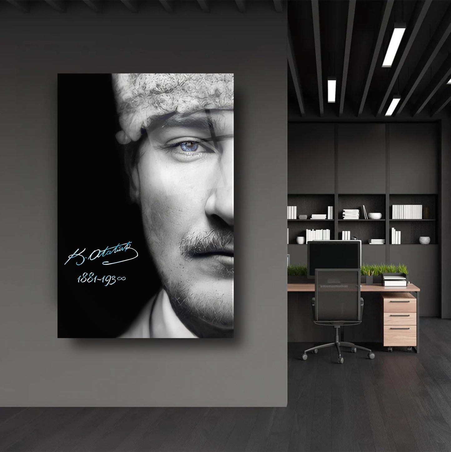 Mavi Gözlü Atatürk Cam Tablo