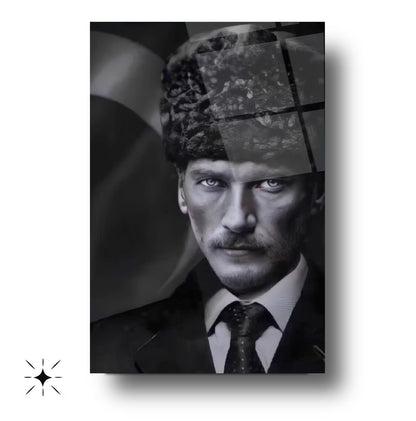 Kalpaklı Atatürk Cam Tablo
