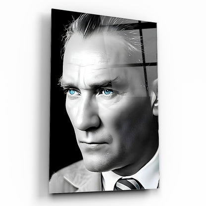Mavi Gözlü Atatürk Cam Tablo