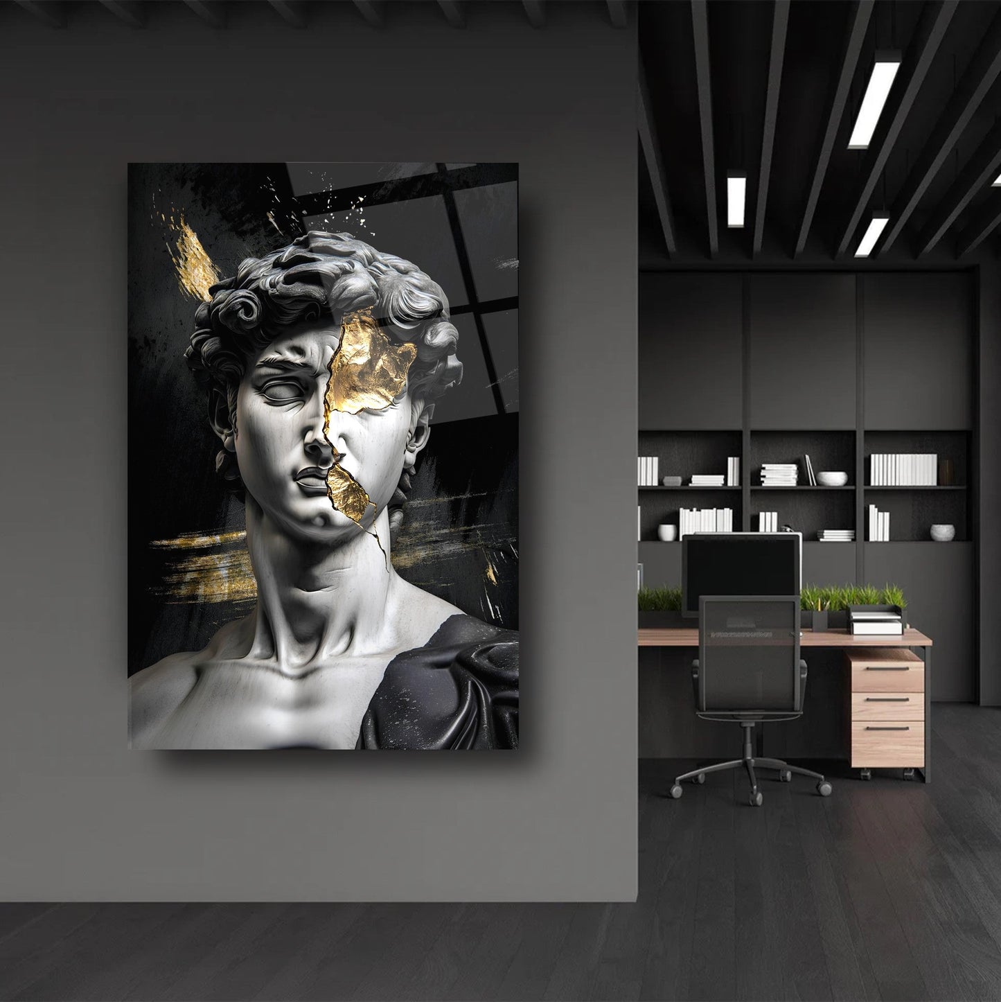 Gold Detaylı Heykel Cam Tablo