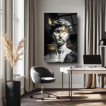 Gold Detaylı Heykel Cam Tablo