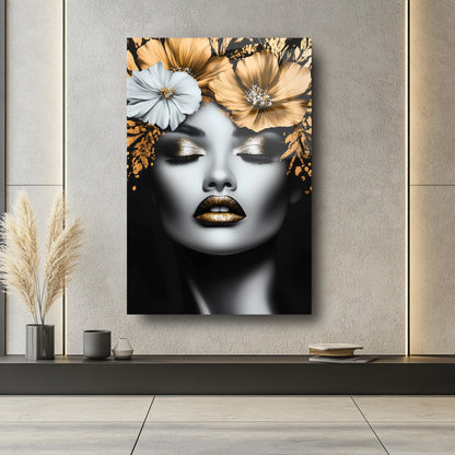 Gold Çiçekli Kadın Model Cam Tablo
