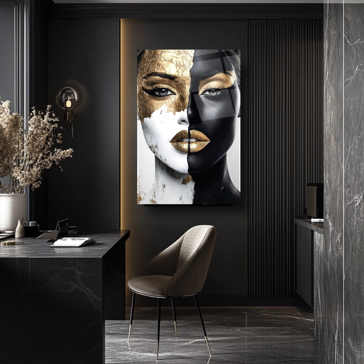 Gold Siyah Detayli Kadın Model Cam Tablo