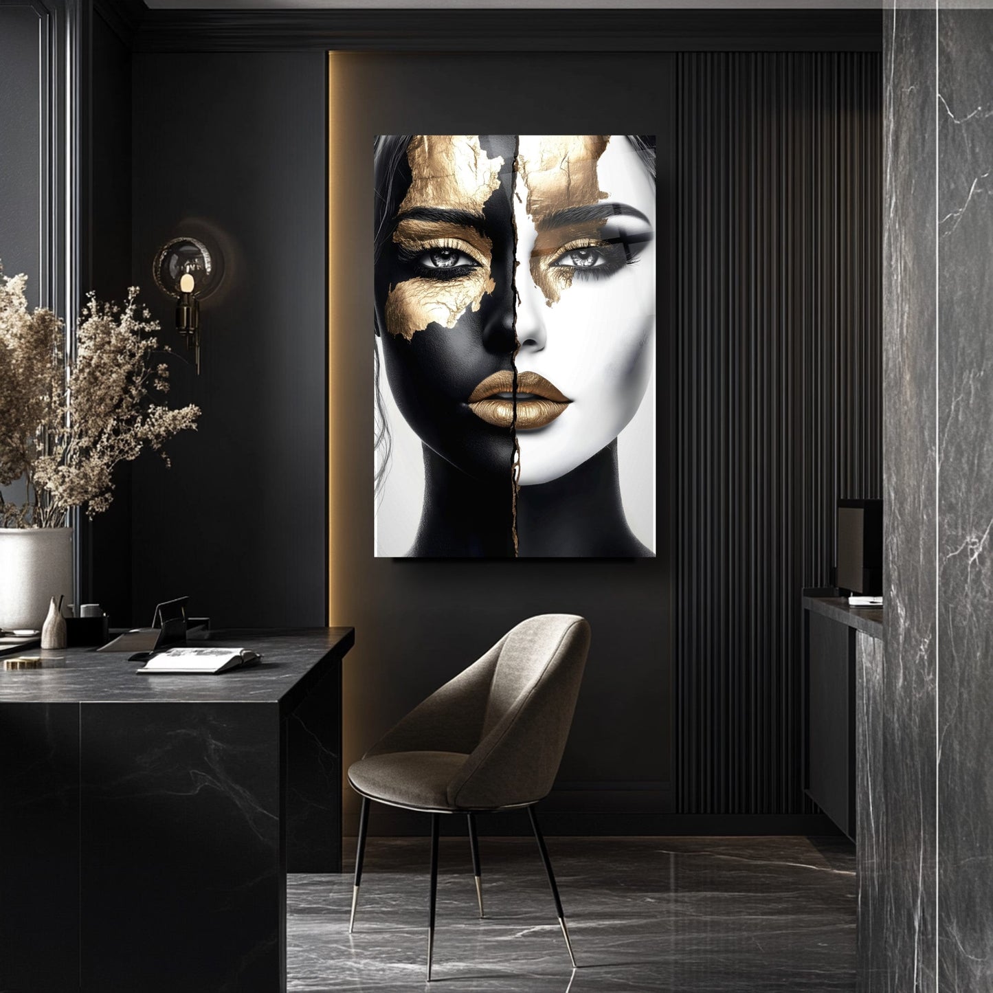 Gold Siyah Detayli Kadın Model Cam Tablo