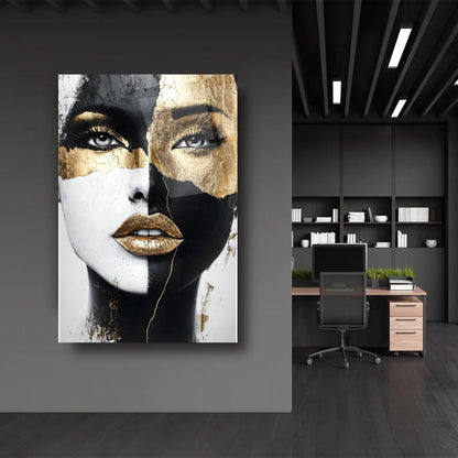 Gold Siyah Detayli Kadın Model Cam Tablo