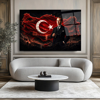 Atatürk ve Bayraklı Türkiye Haritası Cam Tablo