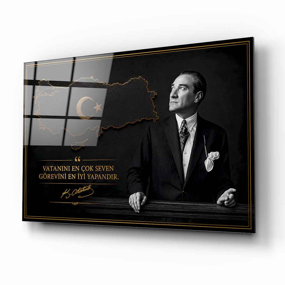 Atatürk Sözlü Siyah Türkiye Haritası Cam Tablo