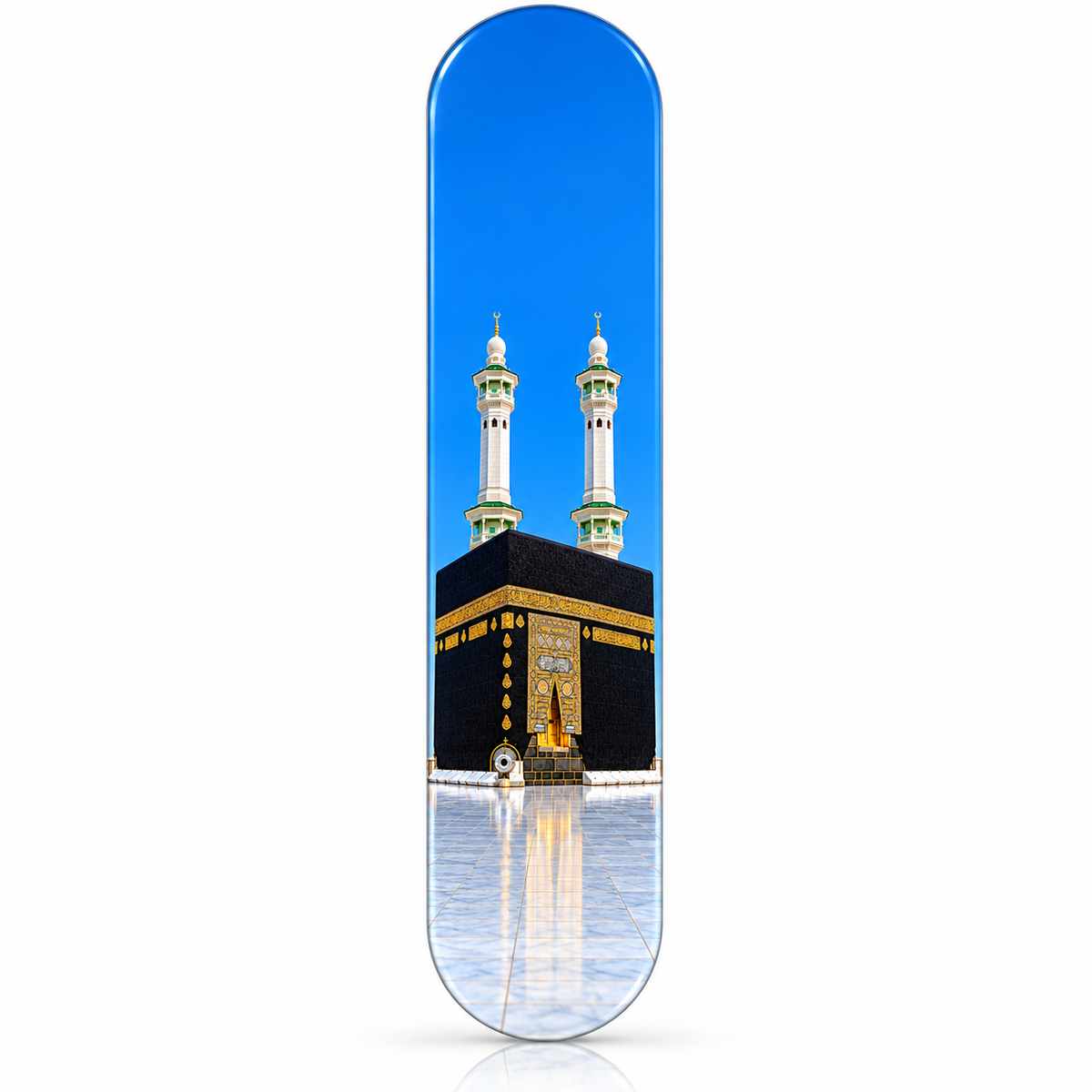 Mavi Gökyüzü ve Kâbe Manzaralı Dikey Skate Board Cam Tablo — ana ürün