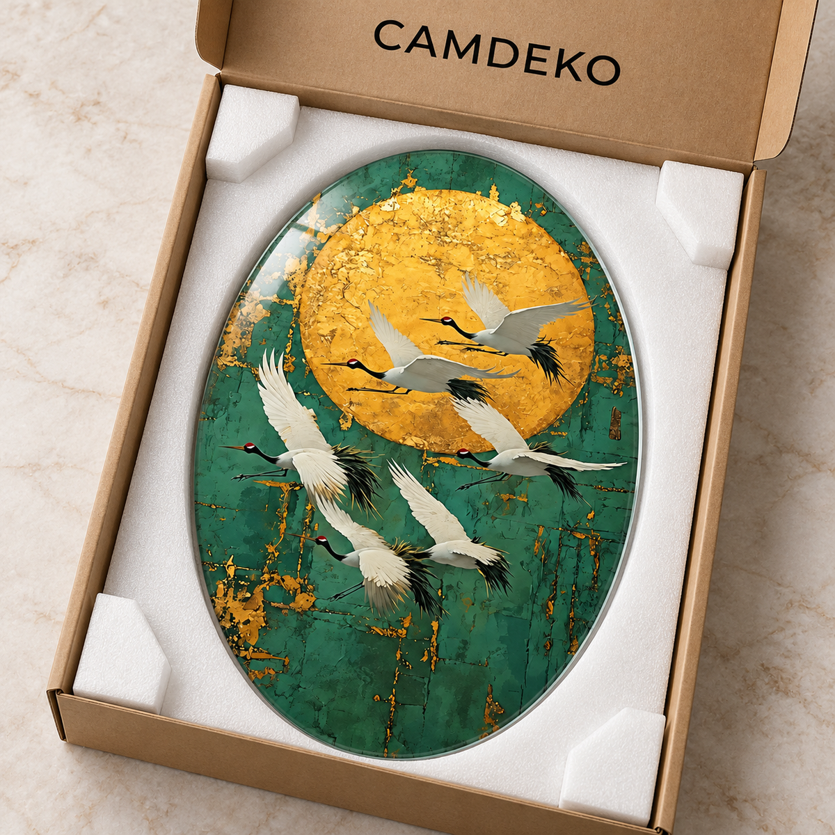 Yeşil Zeminde Altın Güneş ve Turnalar Dikey Oval Cam Tablo - Koruyucu paketleme