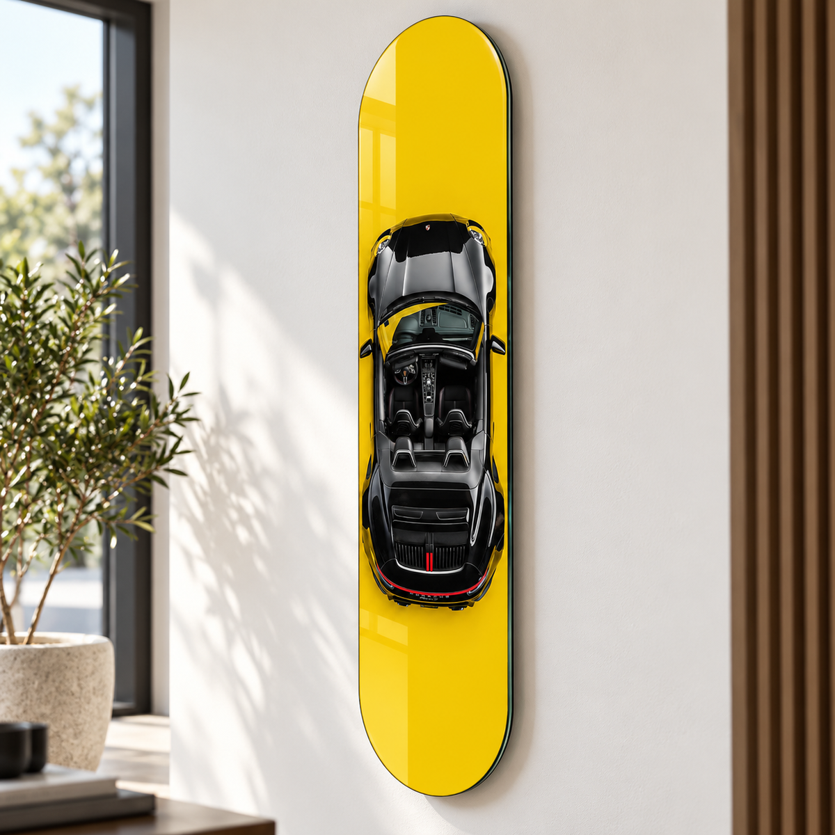 Sarı Zeminde Siyah Spor Cabrio Dikey Skate Board Cam Tablo – Açılı görünüm