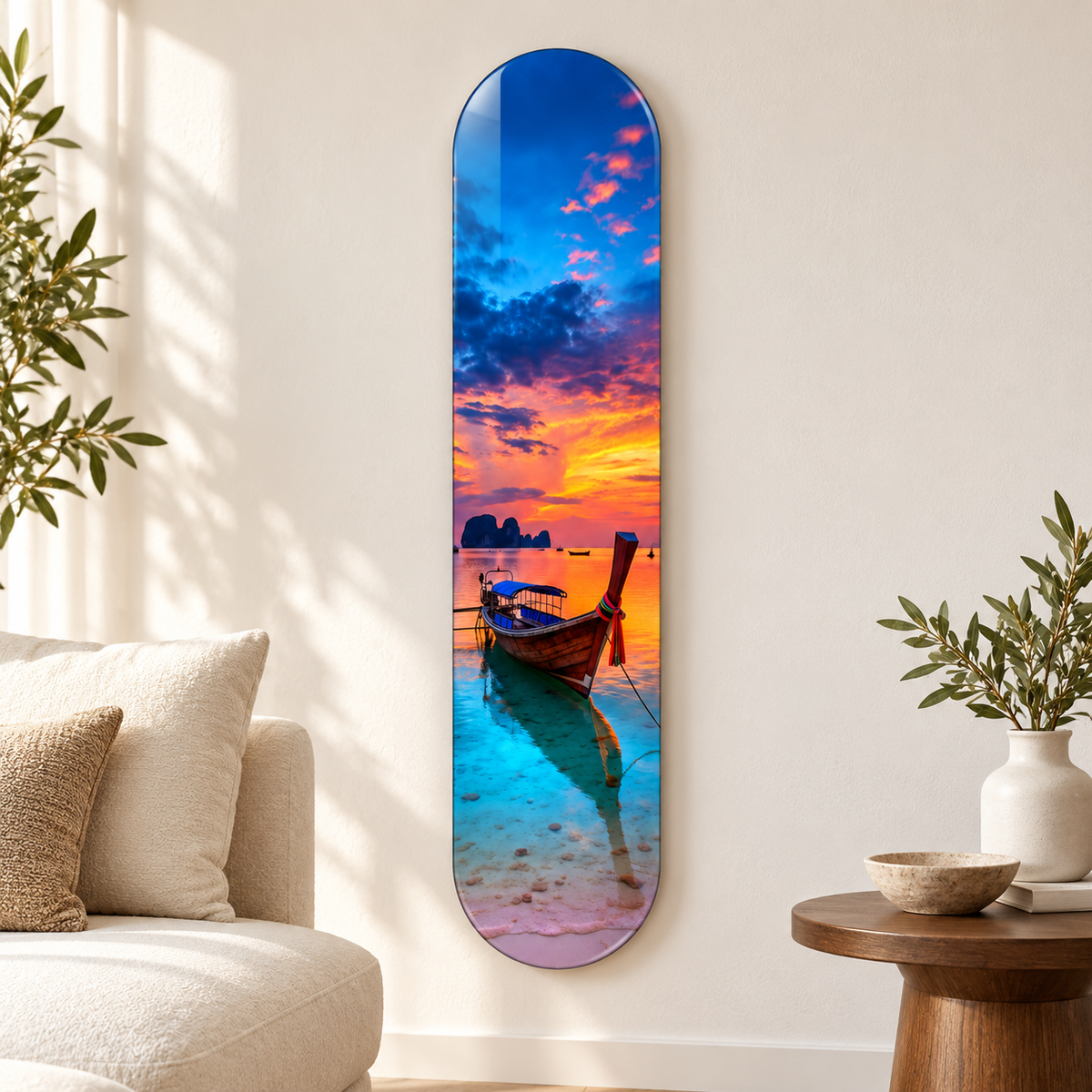 Gün Doğumunda Tayland Kayığı Dikey Skate Board Cam Tablo – Salonda görünüm