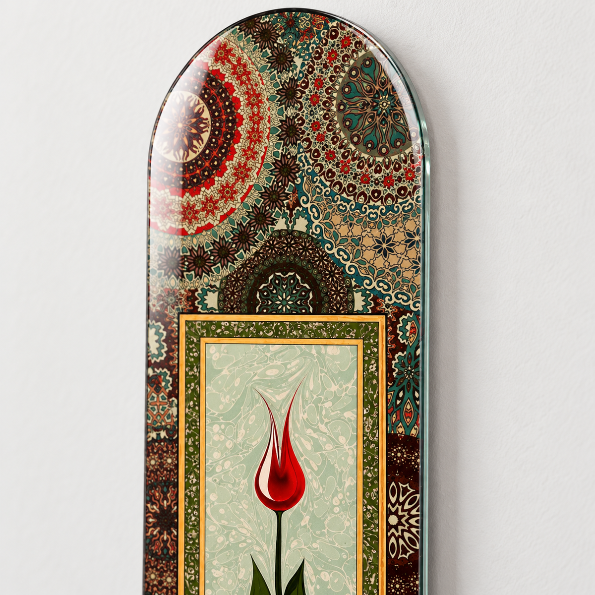 Tezhip Desenli Kırmızı Lale Dikey Skate Board Cam Tablo – 4 mm yuvarlatılmış kenar