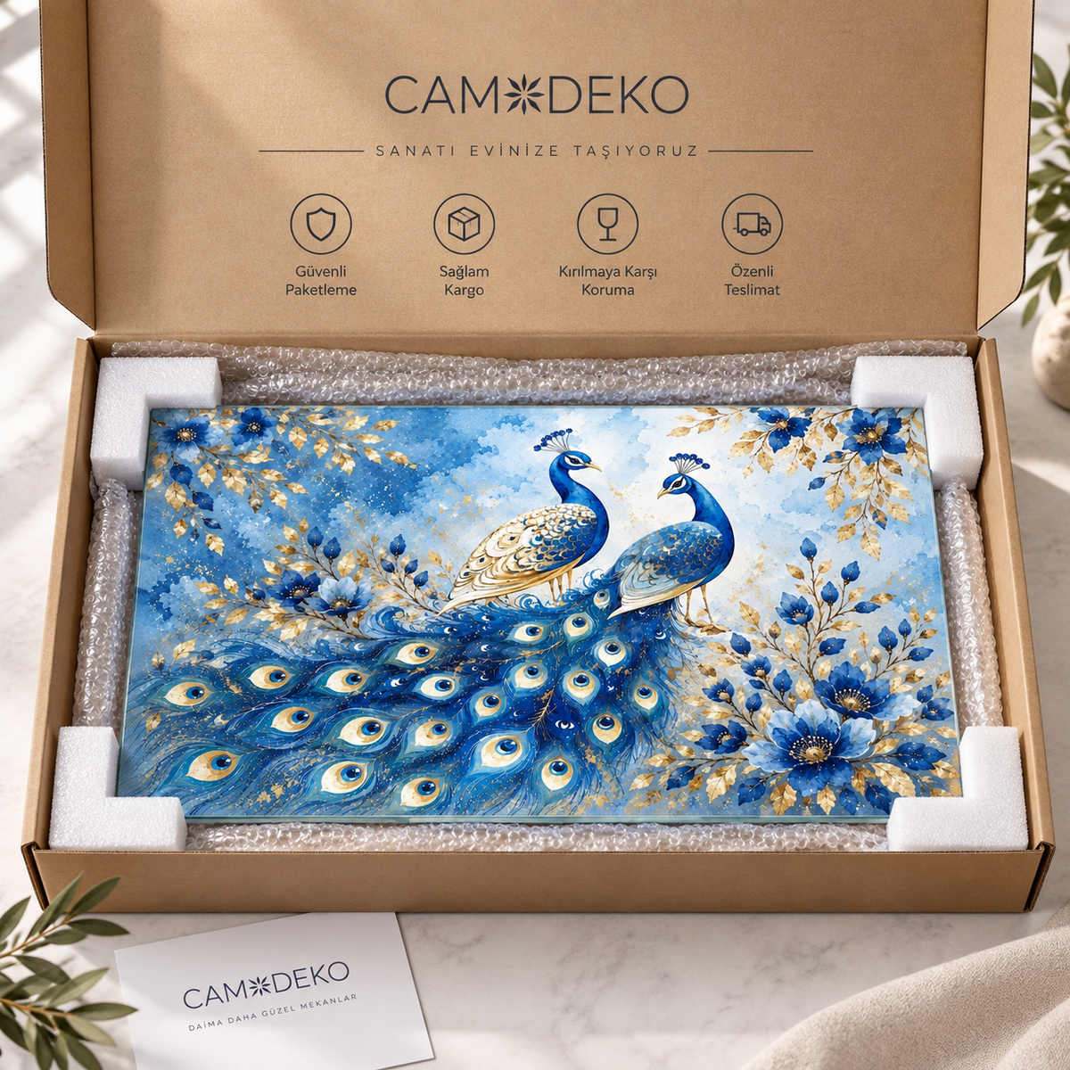 CAMDEKO güvenli paketleme ve korumalı gönderim tavus kuşları cam tablo