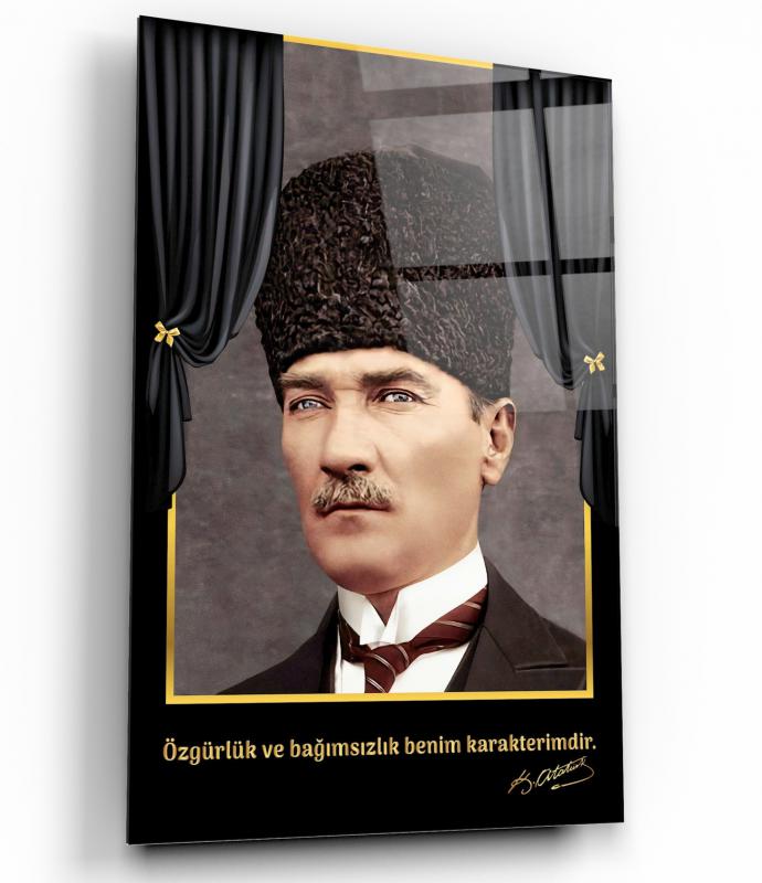 Atatürk Dikey Cam Tablo