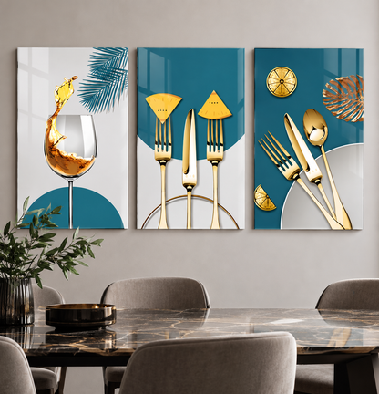 Gold çatal bıçak kadeh temalı üçlü cam tablo modern yaşam alanı