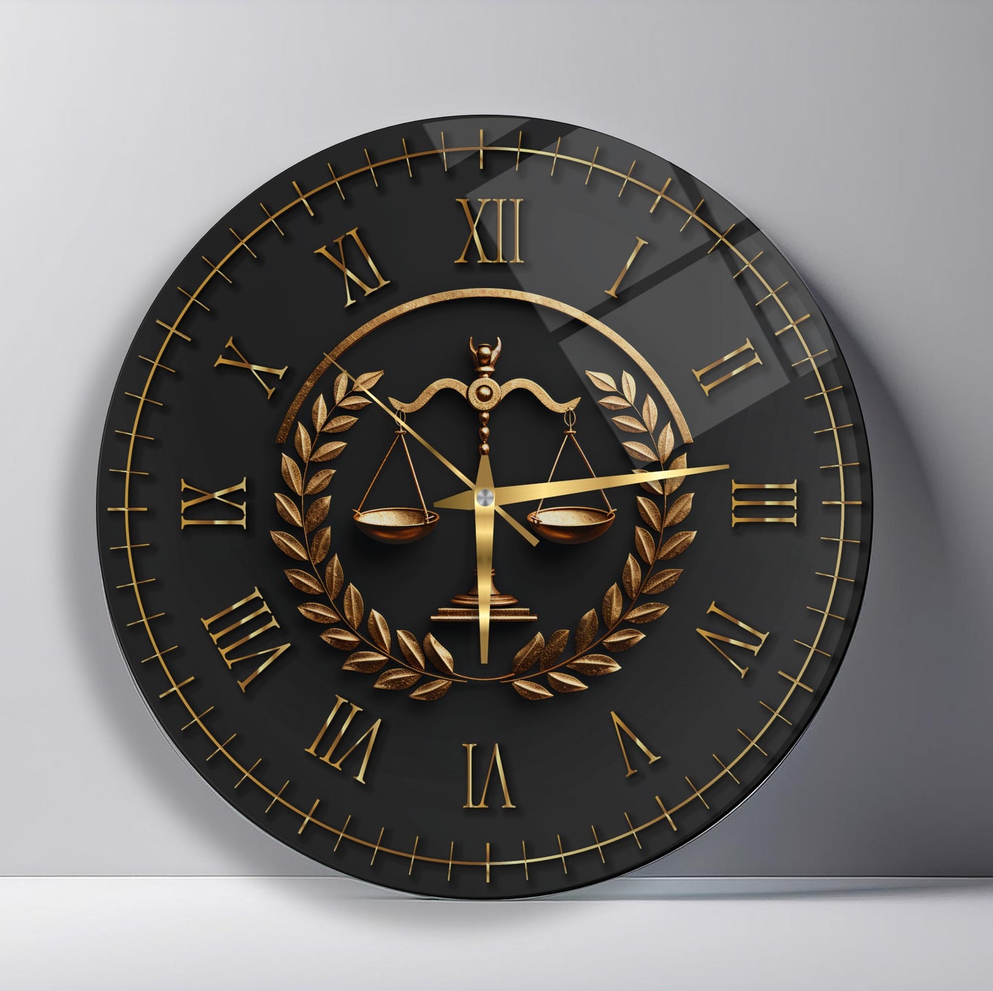 Gold Adalet Terazisi Cam Duvar Saati