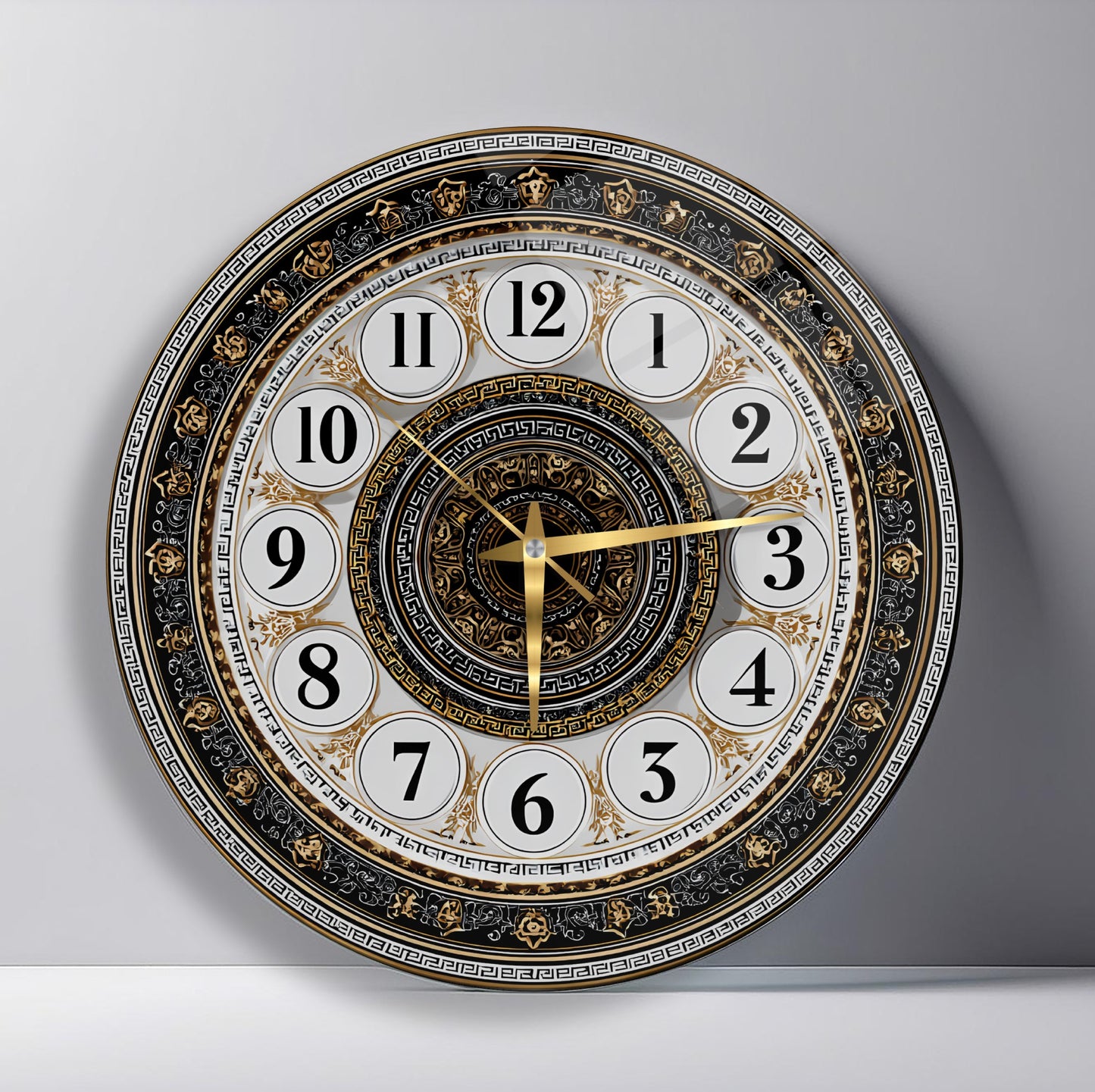 Klasik Gold Detaylı Cam Duvar Saati